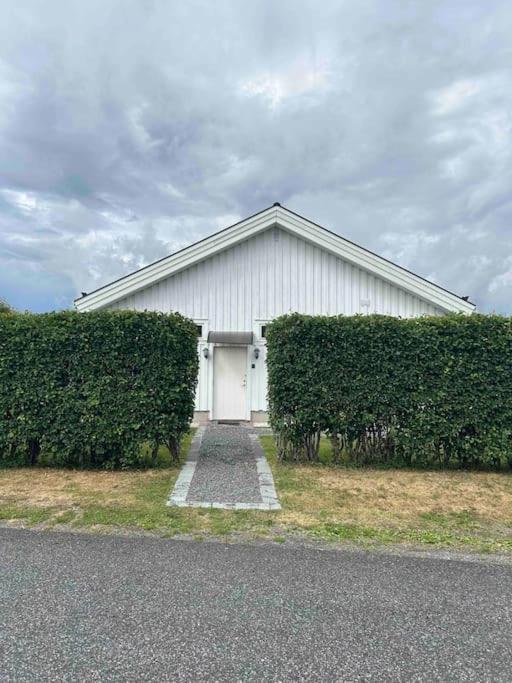 Studiolaegenhet I Hoega Kusten Ullanger Exterior photo